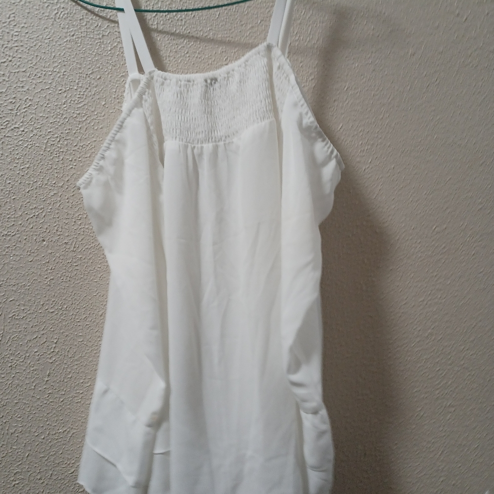 Shirt - Picture 2 of 3